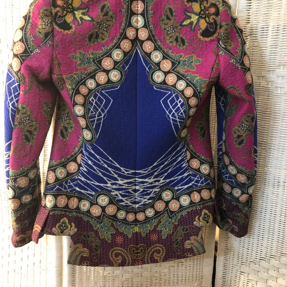 Jacket - Picture 2 of 7